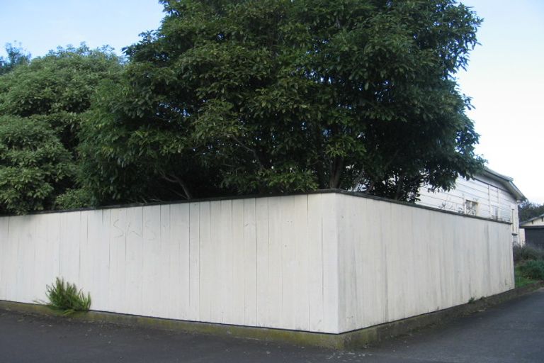 Photo of property in 3/272 Grey Street, Palmerston North, 4414