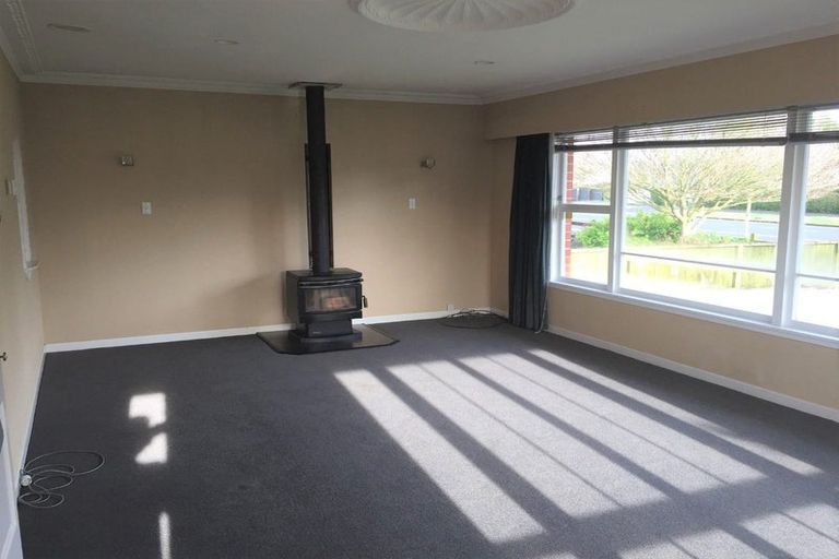 Photo of property in 24 Vardon Road, St Andrews, Hamilton, 3200