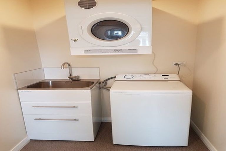 Photo of property in 115 Elizabeth Street, Riccarton, Christchurch, 8041