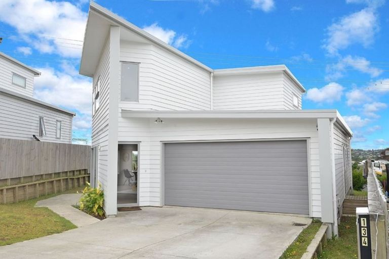 Photo of property in 3 Karauria Lane, Orewa, 0931