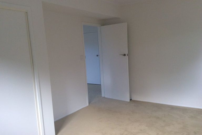 Photo of property in 36 Auld Street, Torbay, Auckland, 0630