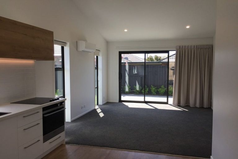 Photo of property in 8/59 Waimairi Road, Upper Riccarton, Christchurch, 8041