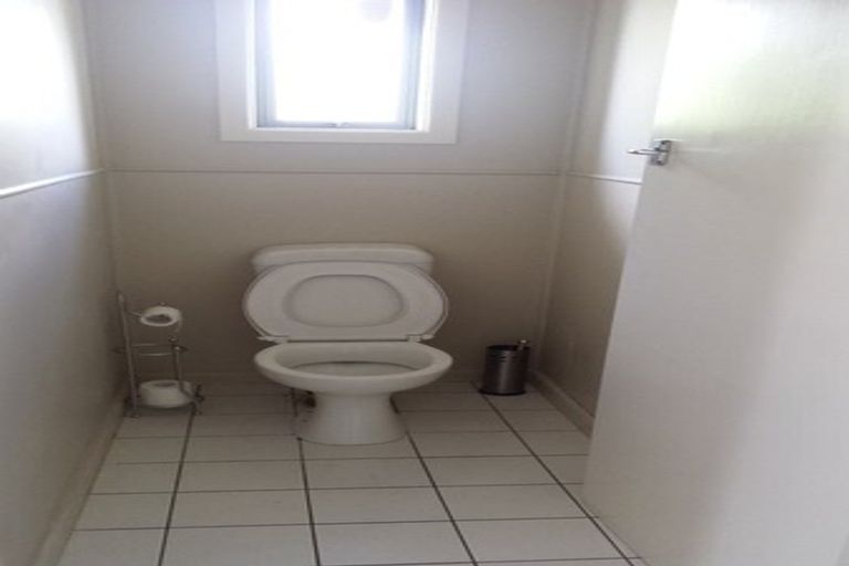 Photo of property in 40 Cranbrook Avenue, Burnside, Christchurch, 8053