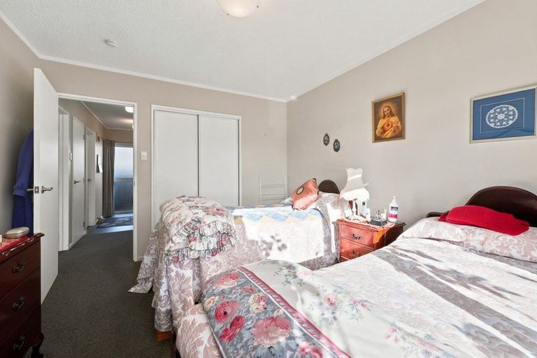 Photo of property in 59 Neville Street, South Dunedin, Dunedin, 9012