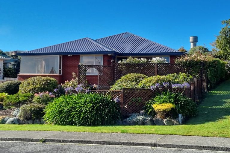 Photo of property in 24 Aotea Crescent, Gore, 9710