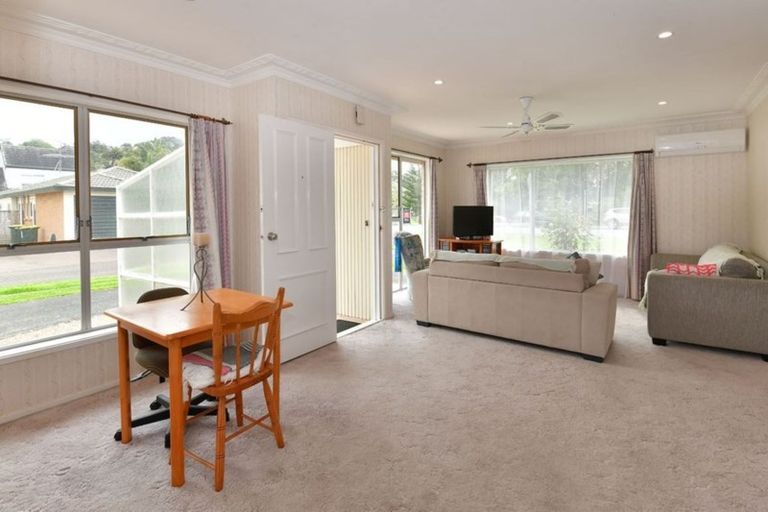 Photo of property in 1/486 Hibiscus Coast Highway, Orewa, 0931