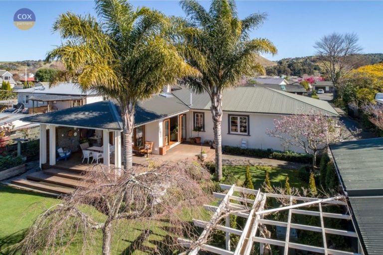 Photo of property in 79 Avondale Road, Taradale, Napier, 4112