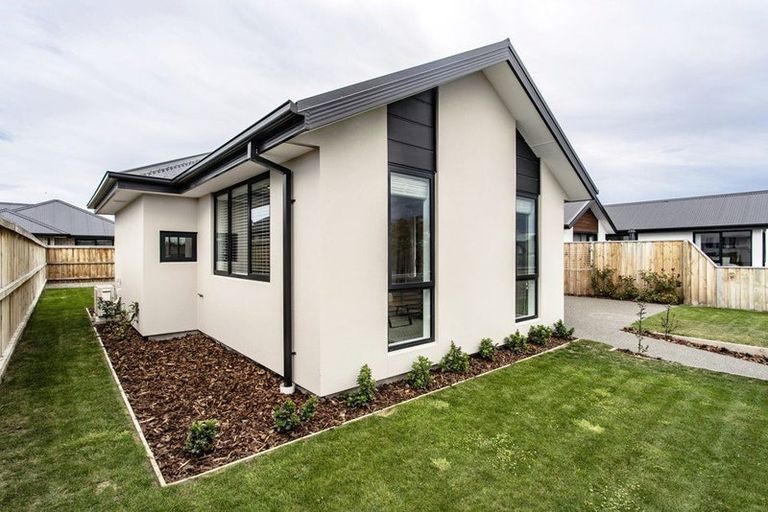 Photo of property in 7 Gossett Lane, Pegasus, 7612