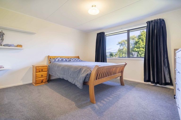 Photo of property in 16 Henry Street, Te Anau, 9600
