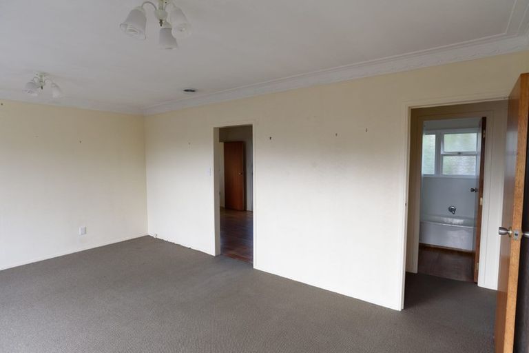 Photo of property in 2/81 Cardiff Road, Pakuranga, Auckland, 2010