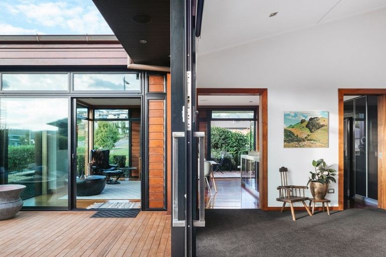 Photo of property in 2 Caldera Close, Pyes Pa, Tauranga, 3112