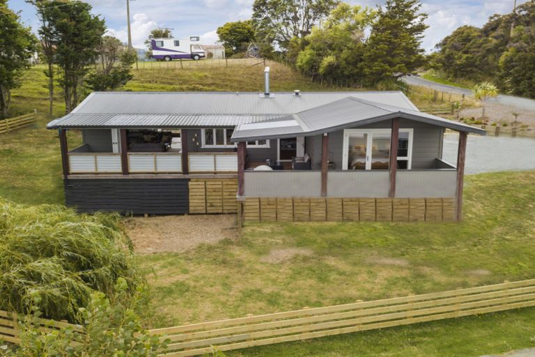 Photo of property in 108 Ti Point Road, Ti Point, Warkworth, 0985