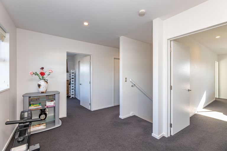 Photo of property in 7 Harston Place, Wigram, Christchurch, 8042