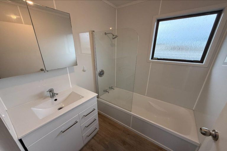 Photo of property in 35 Carson Street, Castlecliff, Whanganui, 4501