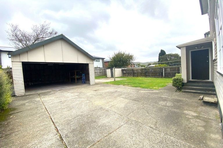 Photo of property in 12 Compton Crescent, Taita, Lower Hutt, 5011