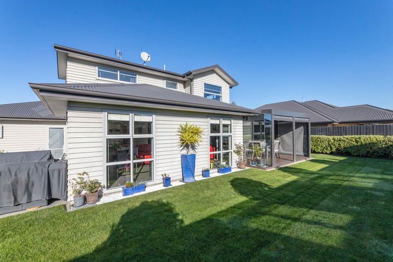 Photo of property in 7 Harston Place, Wigram, Christchurch, 8042