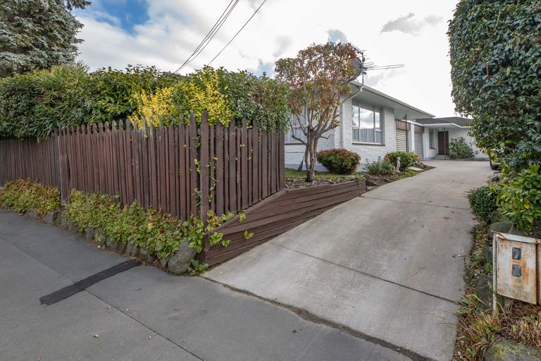 Photo of property in 1/7 Sparks Road, Somerfield, Christchurch, 8024