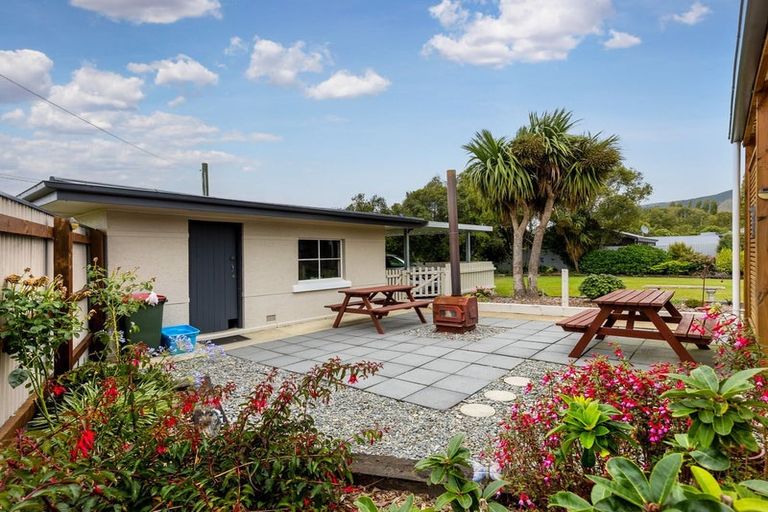 Photo of property in 57 Mill Road, Waimate, 7924