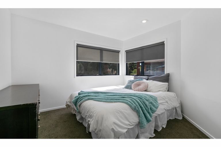 Photo of property in 13/3 The Avenue, Albany, Auckland, 0632