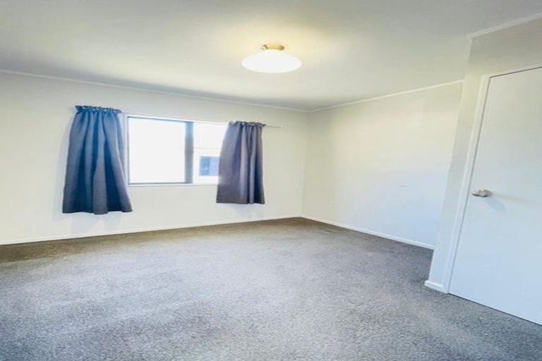 Photo of property in 471 Massey Road, Mangere East, Auckland, 2024