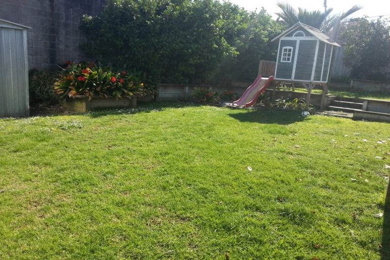 Photo of property in 27 Esmonde Road, Takapuna, Auckland, 0622