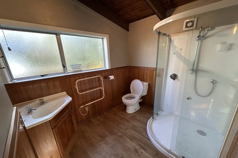 Photo of property in 223 Woodlands Park Road, Titirangi, Auckland, 0604