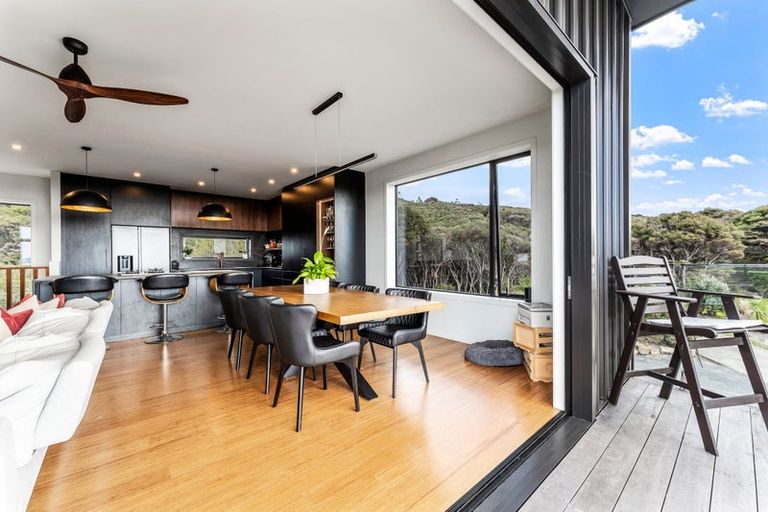 Photo of property in 1570 Cove Road, Mangawhai, 0573