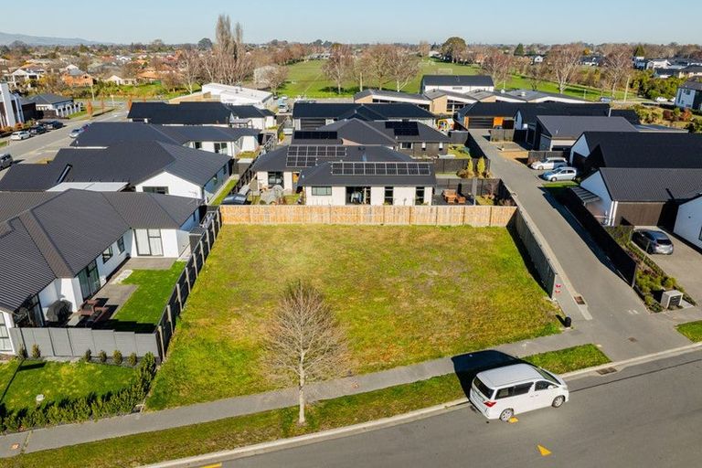 Photo of property in 29 Glenturret Drive, Casebrook, Christchurch, 8051