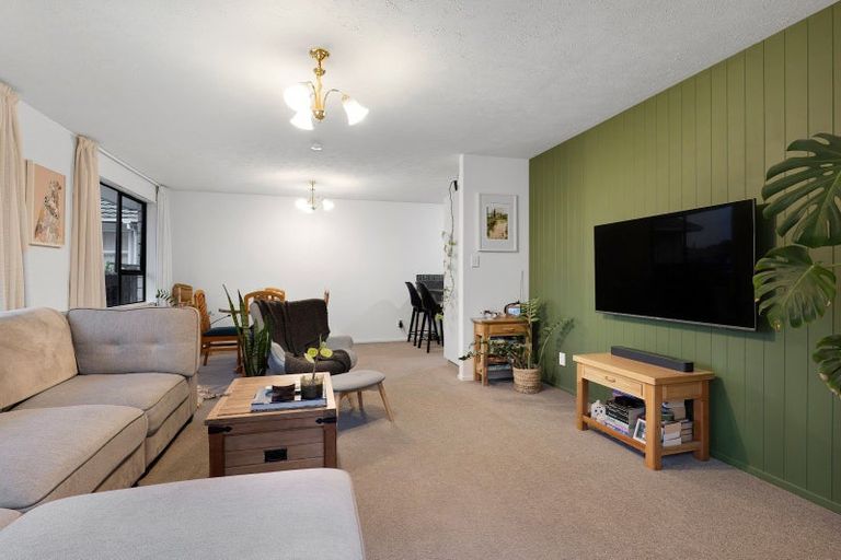 Photo of property in 1/31 Hornsby Street, Bishopdale, Christchurch, 8053