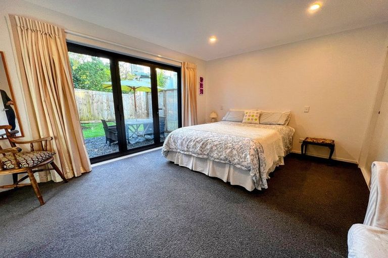 Photo of property in 8 The Track, Plimmerton, Porirua, 5026