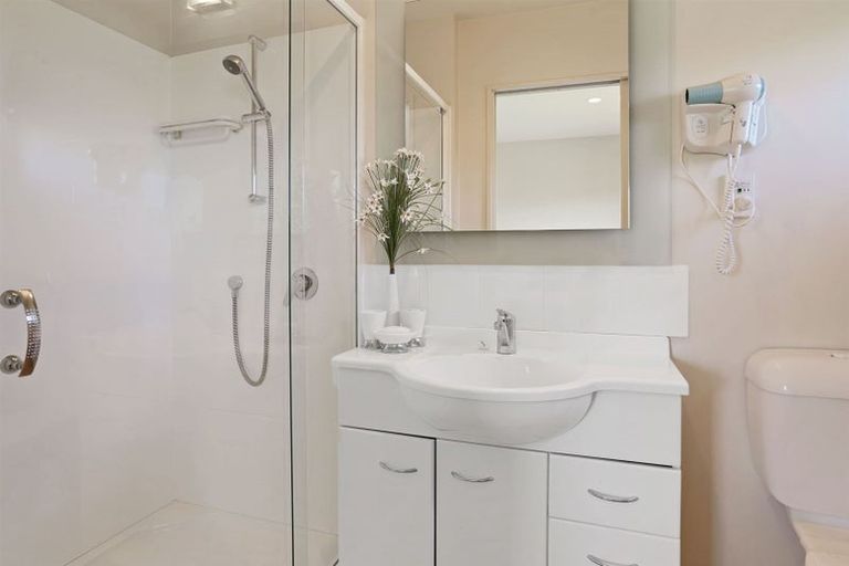 Photo of property in 56 Saint James Avenue, Hanmer Springs, 7334