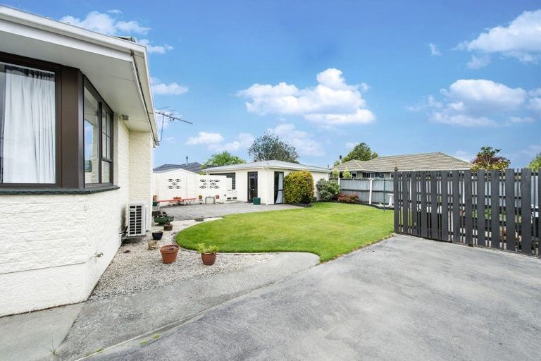 Photo of property in 3 Denise Crescent, Hornby, Christchurch, 8042