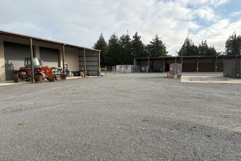 Photo of property in 588 Pound Road, Yaldhurst, Christchurch, 7676