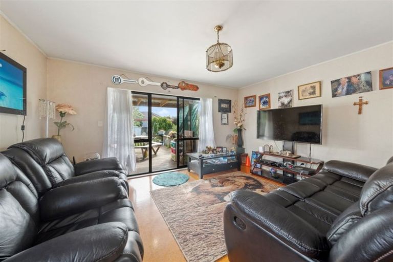 Photo of property in 11 Yee Place, Mount Wellington, Auckland, 1060