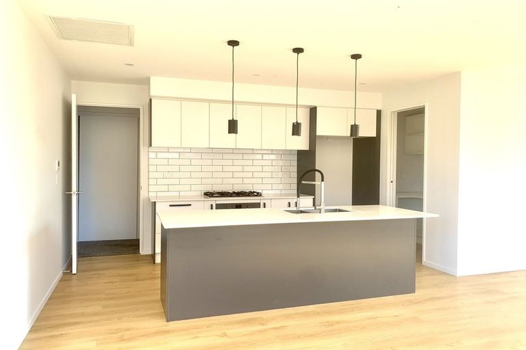 Photo of property in 4 Luck Street, Halswell, Christchurch, 8025