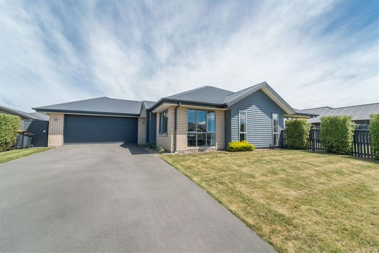 Photo of property in 16 Winfield Drive, Wigram, Christchurch, 8042