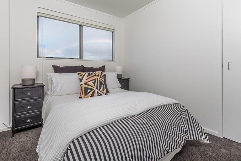 Photo of property in 325/26 Morningside Drive, Morningside, Auckland, 1025