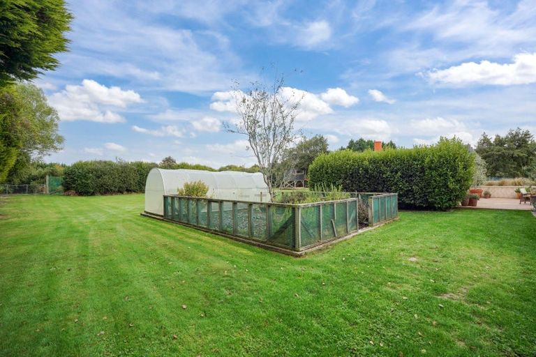 Photo of property in 14 Oreti Road, Otatara, Invercargill, 9879