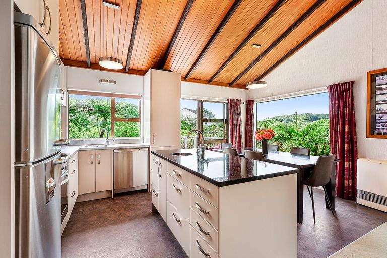 Photo of property in 11 Rosalind Street, Ngaio, Wellington, 6035