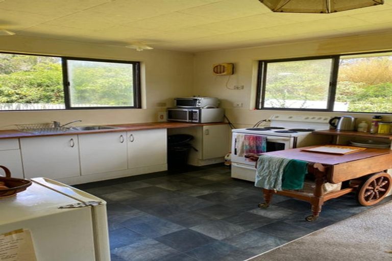 Photo of property in 21 Smeath Road, Kawakawa, 0210