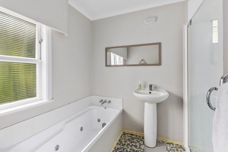 Photo of property in 10 Anderson Terrace, Mount Cook, Wellington, 6021