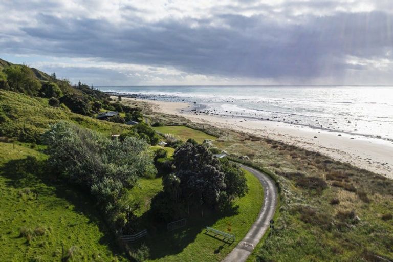 Photo of property in 167 Williams Road, Kairakau, Elsthorpe, 4295