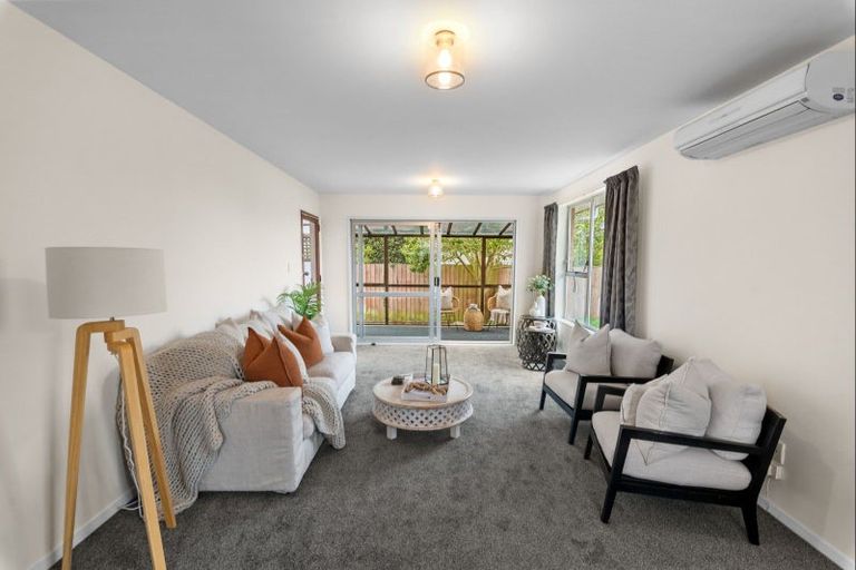 Photo of property in 2/17 Philomel Street, North New Brighton, Christchurch, 8083