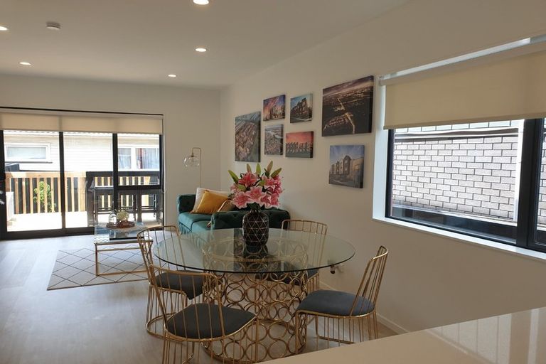 Photo of property in 21 Toanga Place, Mount Wellington, Auckland, 1062