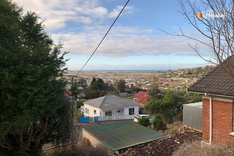 Photo of property in 43 Sydney Street, Caversham, Dunedin, 9011