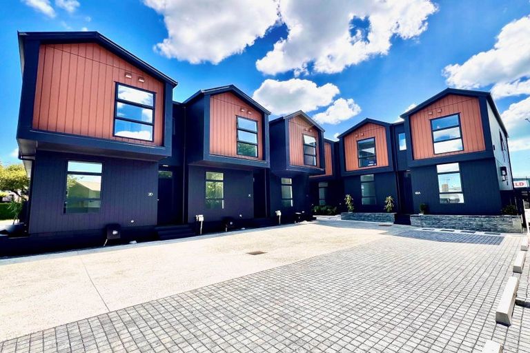 Photo of property in 2d Wood Avenue, Howick, Auckland, 2014