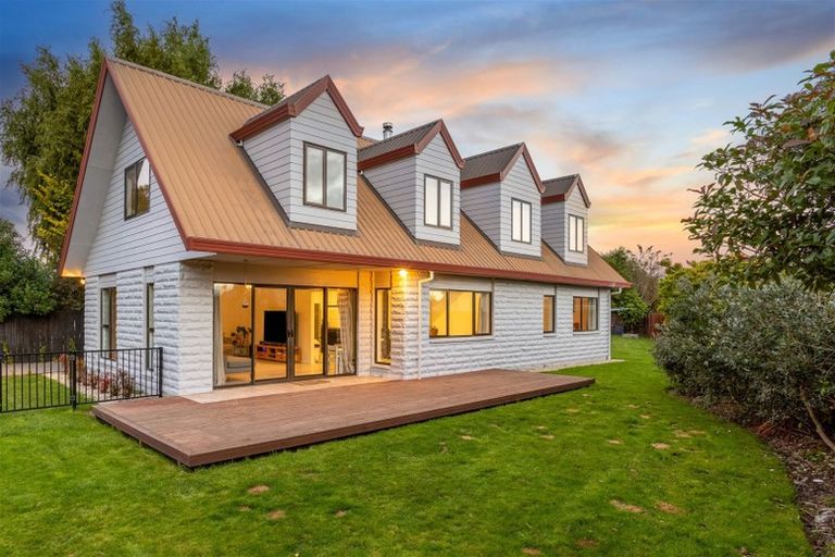 Photo of property in 41 West Belt, Rangiora, 7400