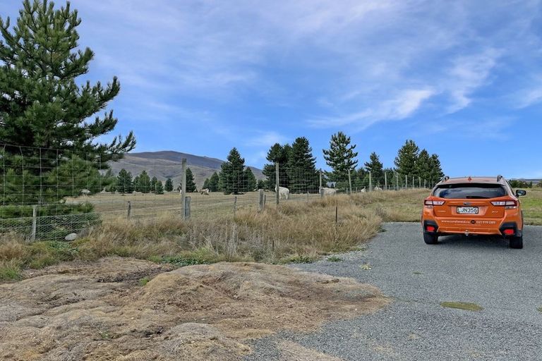 Photo of property in 4 Neuman Road, Twizel, 7901