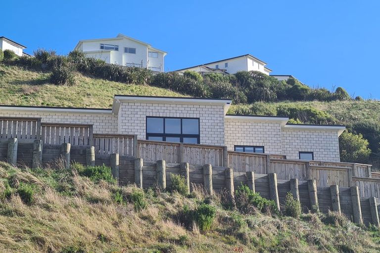 Photo of property in 93 Melksham Drive, Churton Park, Wellington, 6037