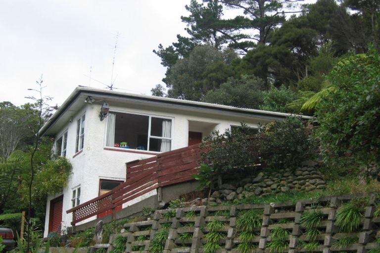 Photo of property in 95 Raukawa Street, Stokes Valley, Lower Hutt, 5019